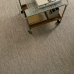 Forbo Tessera Twine  -  რბილი იატაკის ფილები 50x50 სმ, კომერციული ობიექტის ცვეთამედეგი საფარი